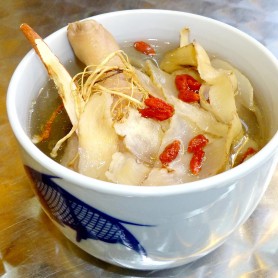 Herbal Chicken Soup 玉竹鸡汤